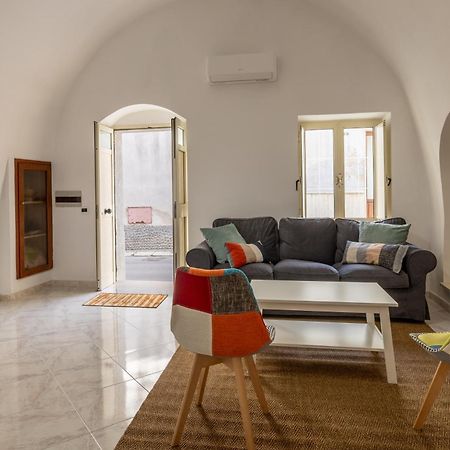 Dimora Caravigna Villa กาโรวิญโญ ภายนอก รูปภาพ